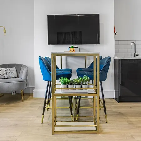 Modern 3 And 2 Bedroom Apartment In Maida Vale